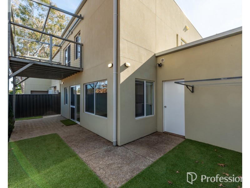 2/76 Charles Street, Wodonga VIC 3690