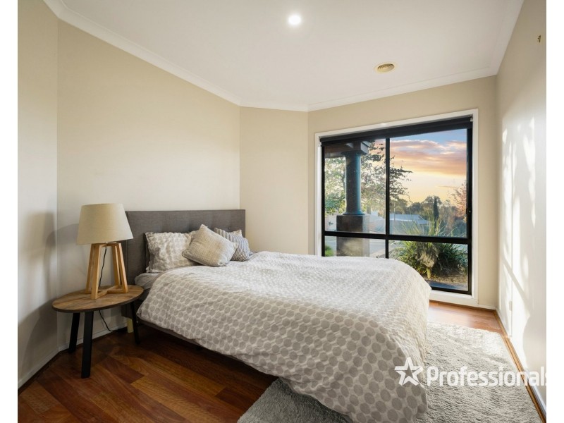 2  Madden Place, West Wodonga VIC 3690