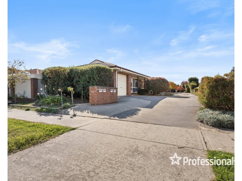 2/44 Mayfair Drive, Wodonga VIC 3690