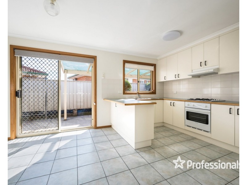 2/44 Mayfair Drive, Wodonga VIC 3690
