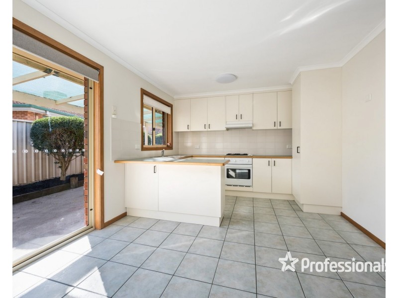 2/44 Mayfair Drive, Wodonga VIC 3690