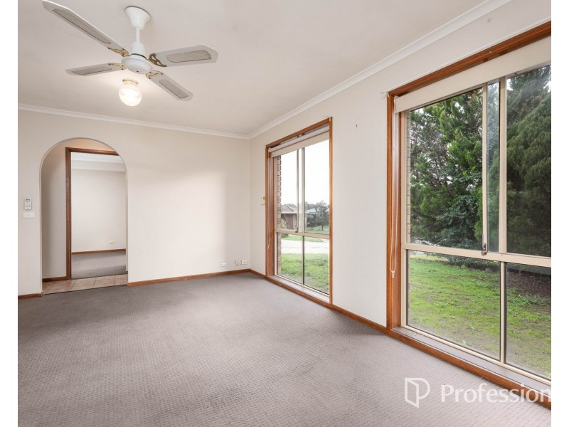6 David Place, West Wodonga VIC 3690