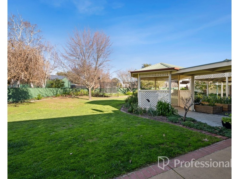 4 Glen Avon Terrace, Wodonga VIC 3690