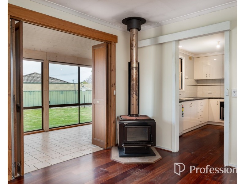 21 Pitmedden Drive, West Wodonga VIC 3690