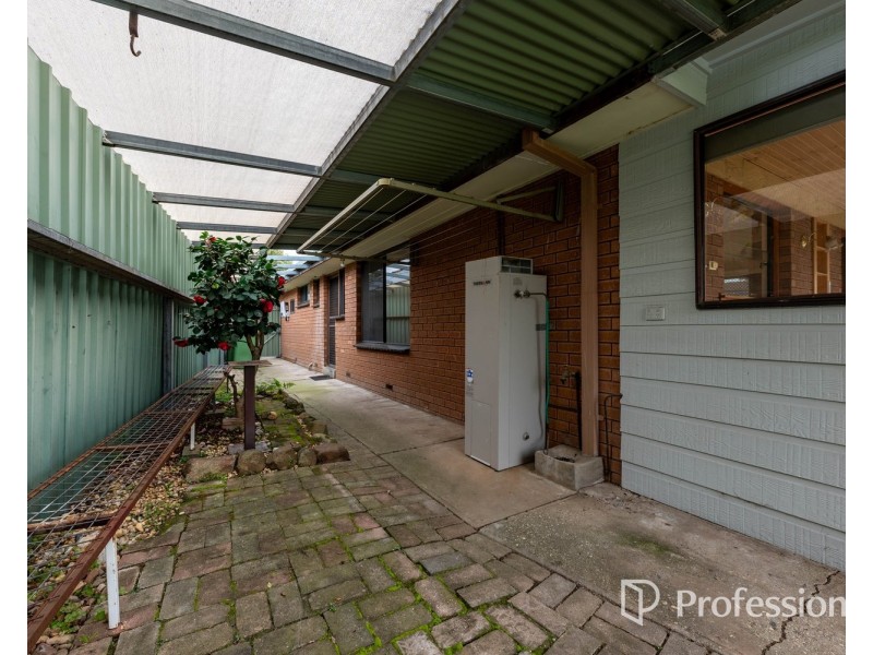 21 Pitmedden Drive, West Wodonga VIC 3690