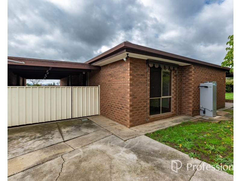 6 David Place, Wodonga VIC 3690