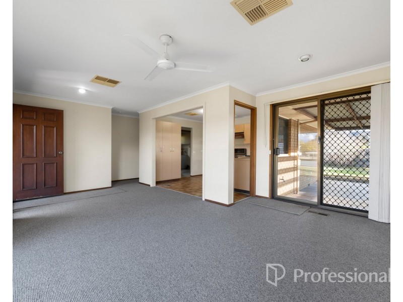 11 Sinnett Court, West Wodonga VIC 3690