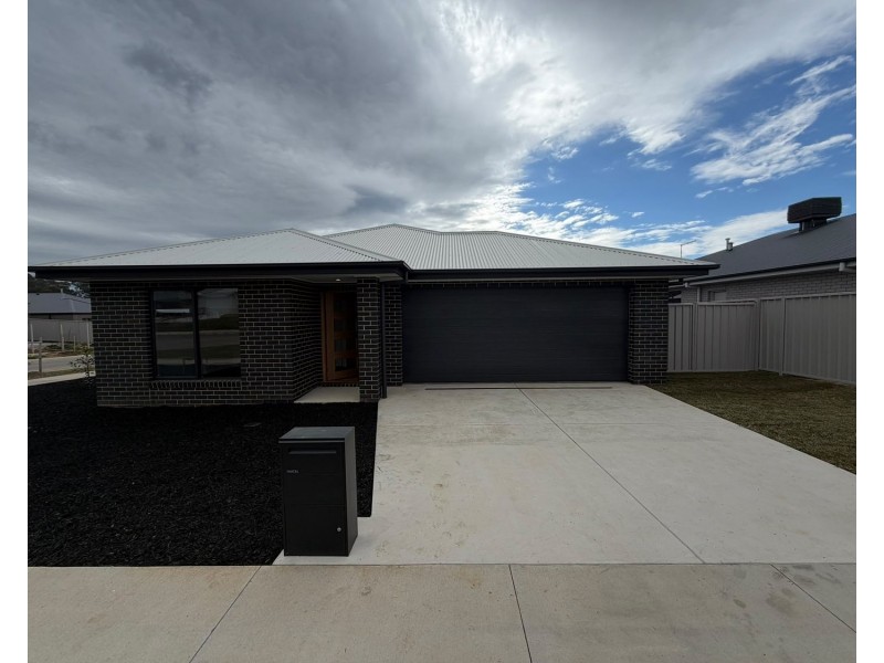 76 Glenwood Boulevard, Baranduda VIC 3691