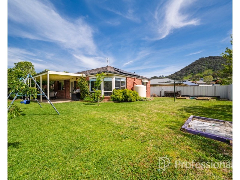 14 Millar Court, West Wodonga VIC 3690