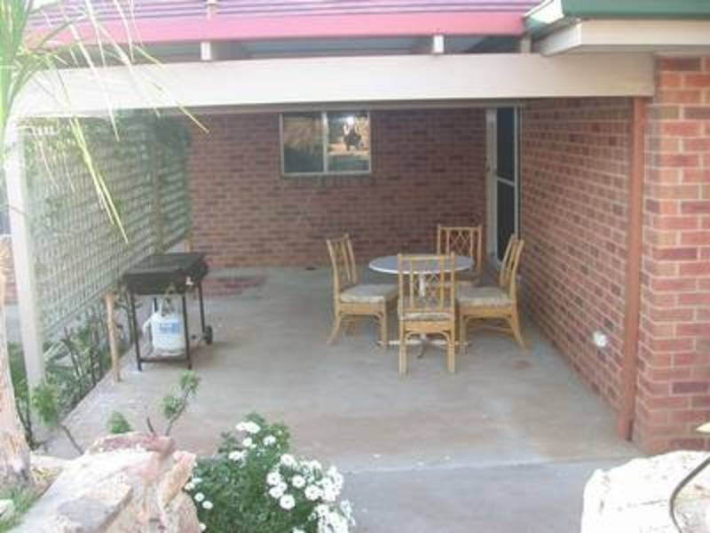 17 Craig Drive, Bellbridge VIC 3691