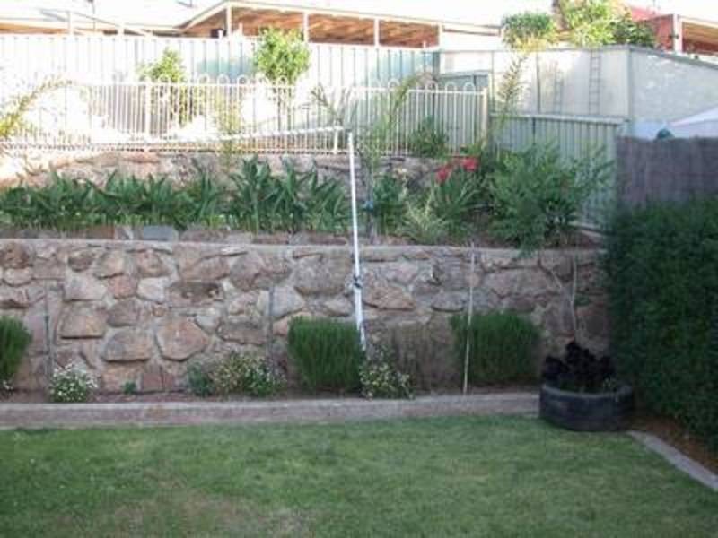 17 Craig Drive, Bellbridge VIC 3691