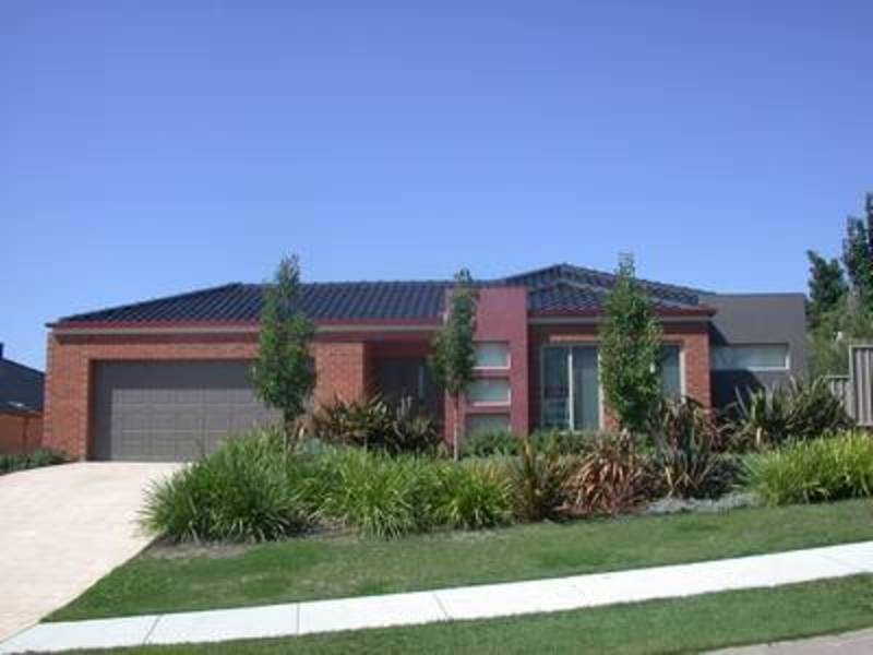 13 Ballara Drive, West Wodonga VIC 3690