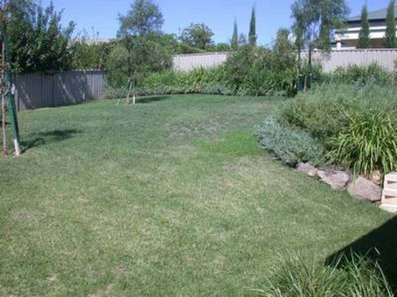 13 Ballara Drive, West Wodonga VIC 3690