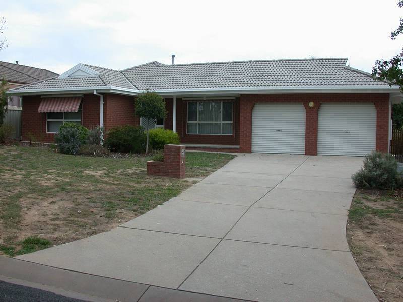 3 Bent  Place, Wodonga VIC 3690
