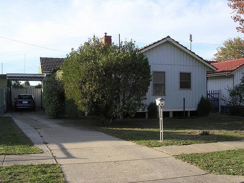 50 Elm Street, Wodonga VIC 3690