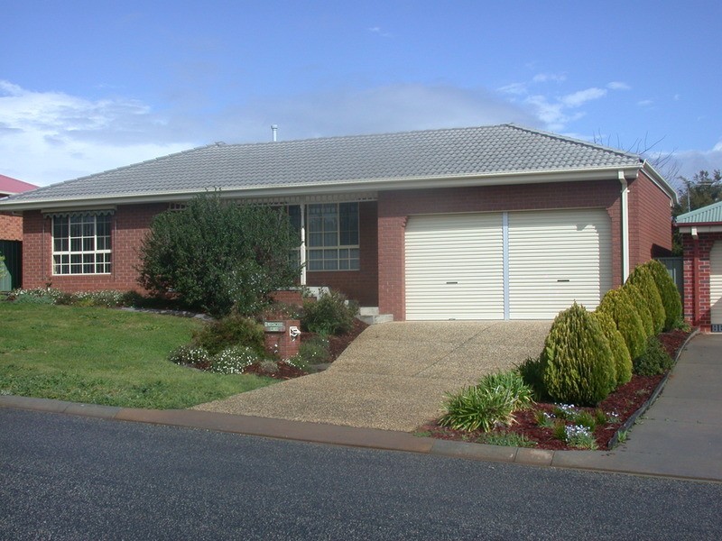 1 Lightwood Drive, Wodonga VIC 3690