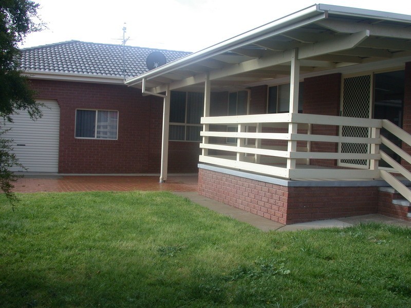 1 Lightwood Drive, Wodonga VIC 3690