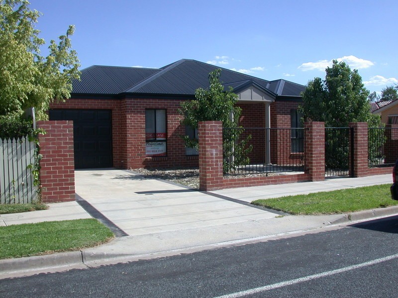 1/13 Wilson Street, Wodonga VIC 3690