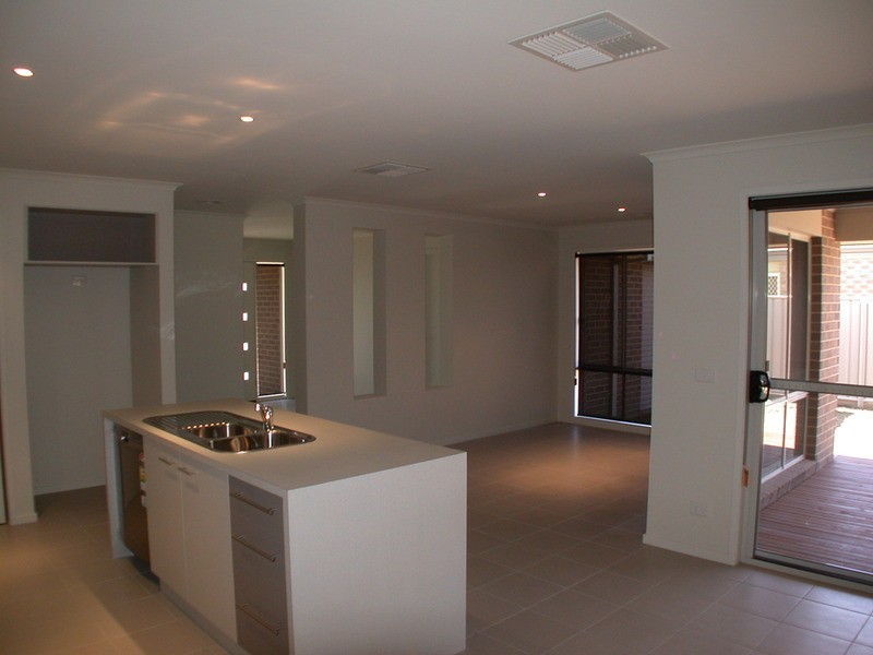 42 Castle Creek Road, Wodonga VIC 3690