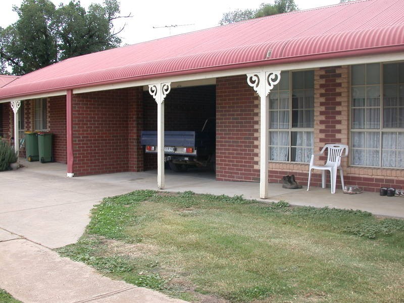2/20 Nickless Street, Chiltern VIC 3683