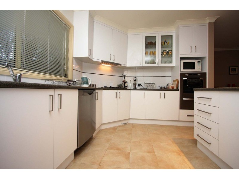 Table Top NSW 2640