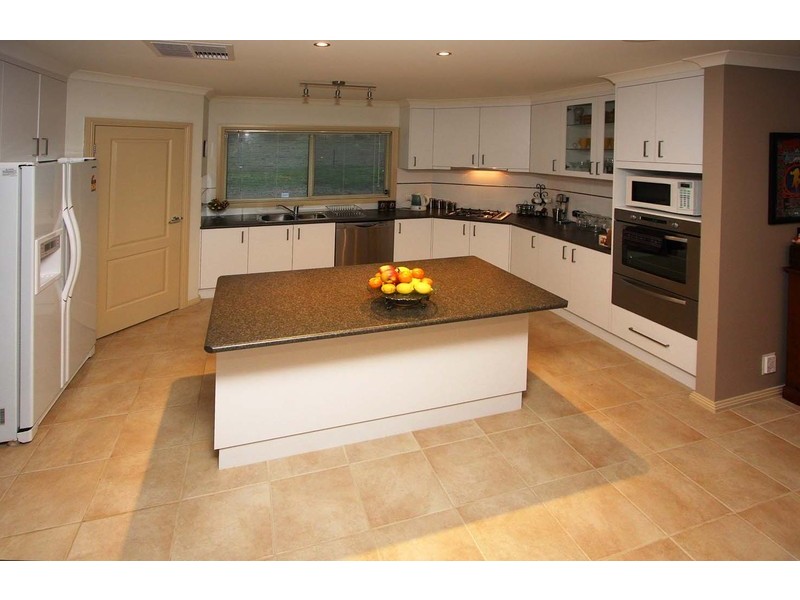 Table Top NSW 2640