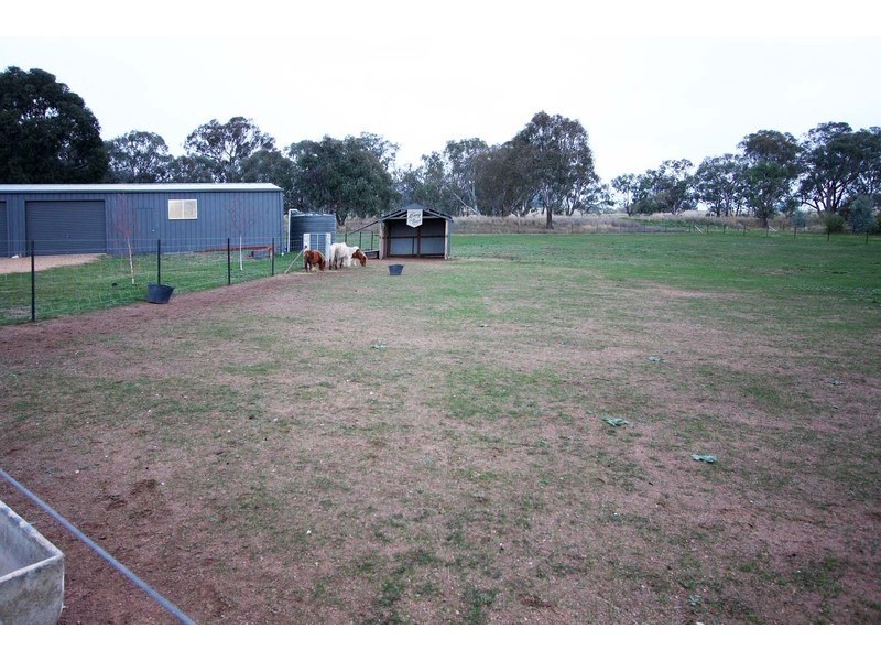 Table Top NSW 2640