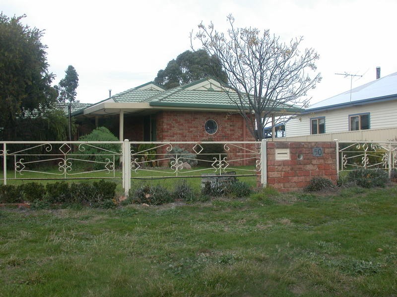 50 High Street, Chiltern VIC 3683
