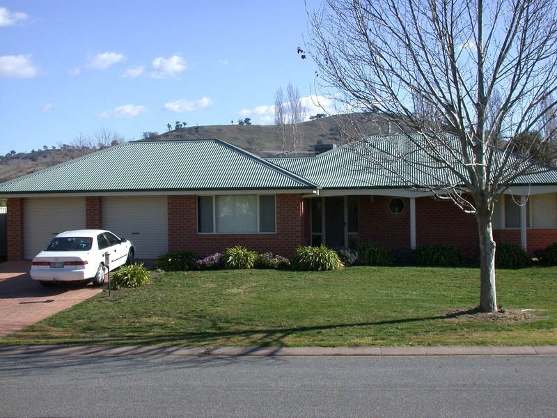 9 Memorial Drive, Wodonga VIC 3690