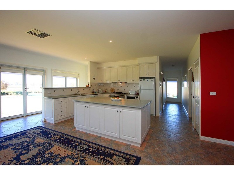 268 Green Lane, Rutherglen VIC 3685