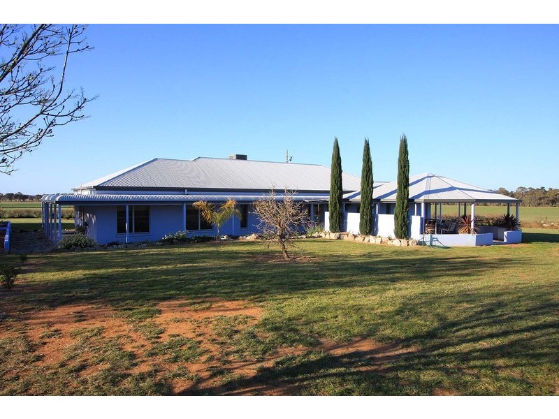 268 Green Lane, Rutherglen VIC 3685