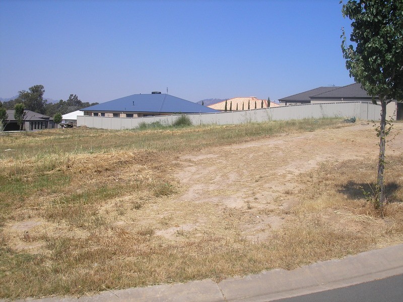 Lot 331 Montclair Avenue, Wodonga VIC 3690