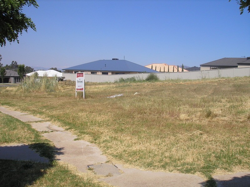 Lot 331 Montclair Avenue, Wodonga VIC 3690