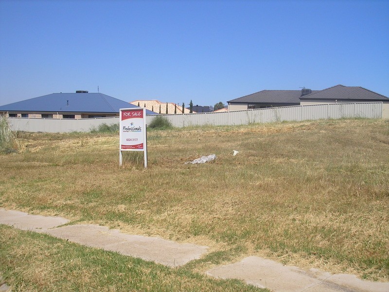 Lot 331 Montclair Avenue, Wodonga VIC 3690