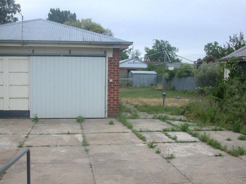 380 North Street, Albury NSW 2640