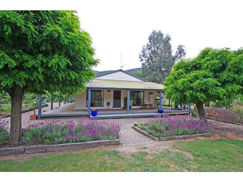 Dederang VIC 3691