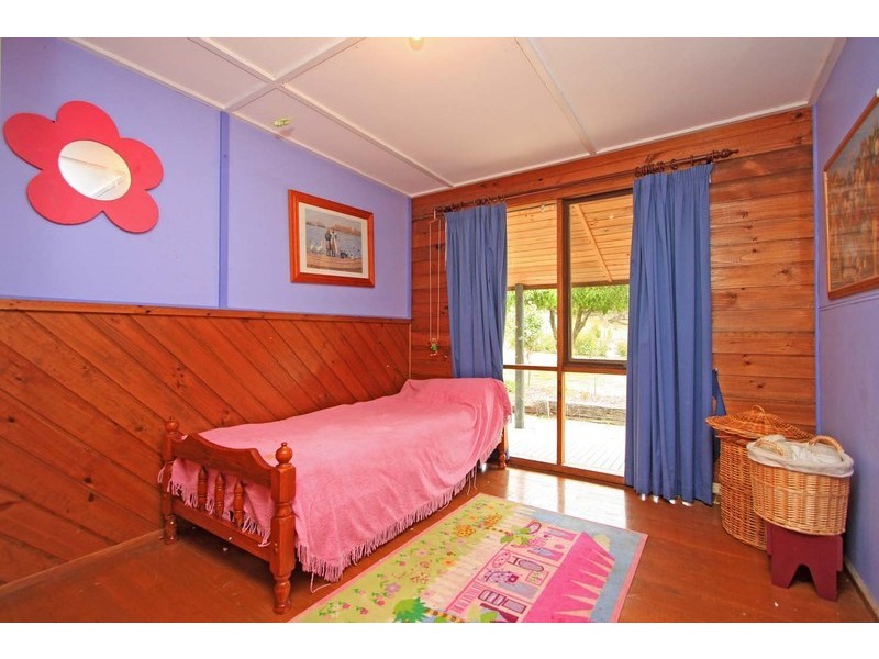 Dederang VIC 3691