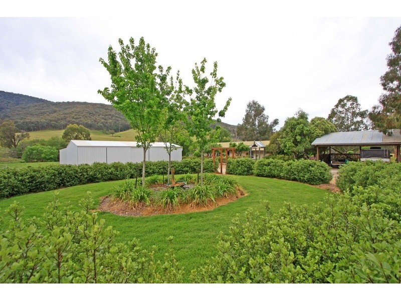 Dederang VIC 3691