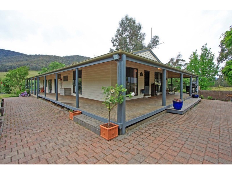 Dederang VIC 3691