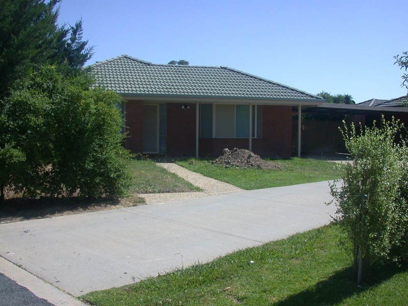 8 Ty Court, Wodonga VIC 3690