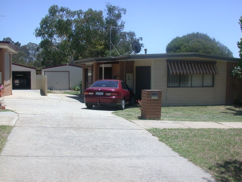 2/1 Stott Court, Wodonga VIC 3690