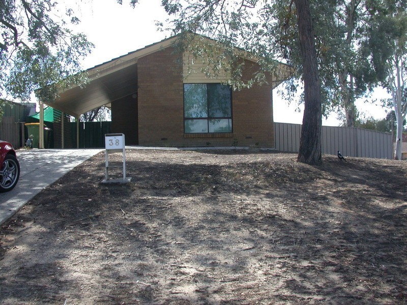 38 McFarland Road, Wodonga VIC 3690