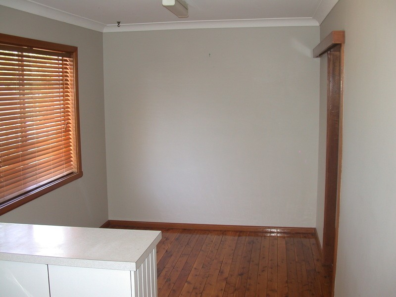 324 Sutherland Street, Lavington NSW 2641