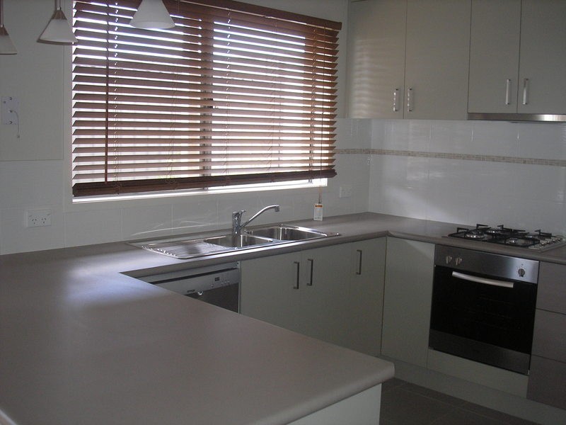 2/19 Thorneycroft Avenue, Wodonga VIC 3690