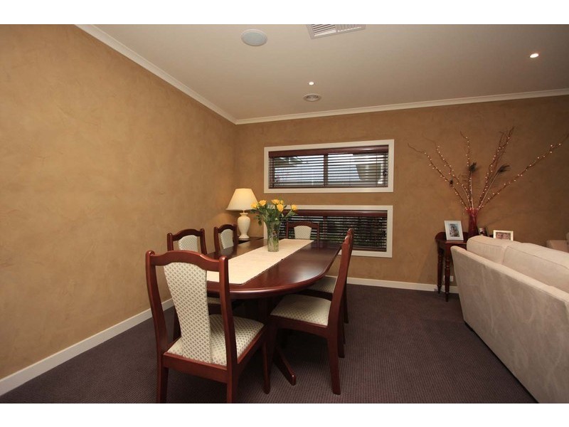 36 Golflinks Avenue, Wodonga VIC 3690