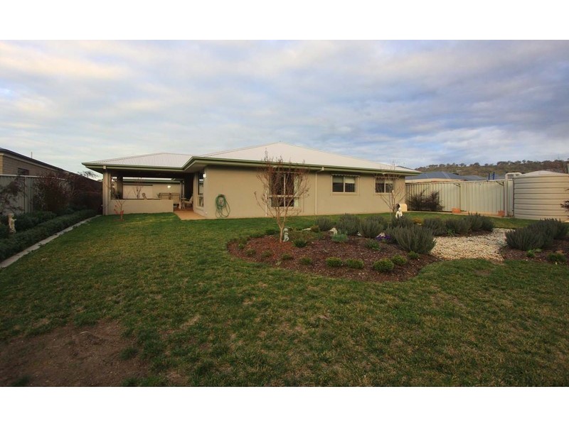 36 Golflinks Avenue, Wodonga VIC 3690