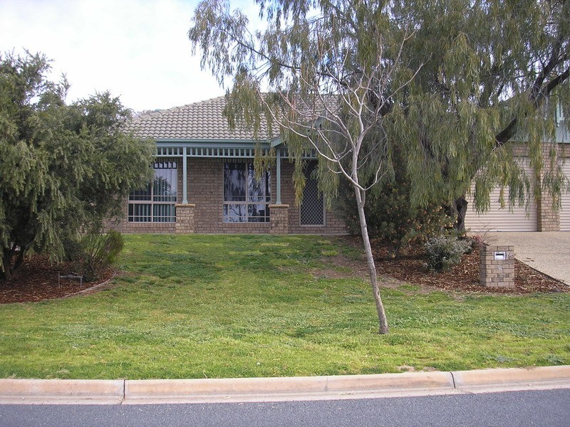 14 Hogan Court, Wodonga VIC 3690