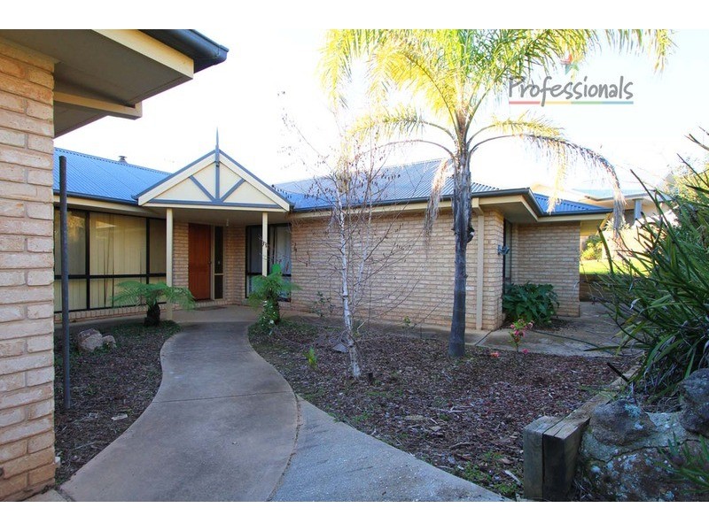 7 Elizabeth Crescent, Bellbridge VIC 3691