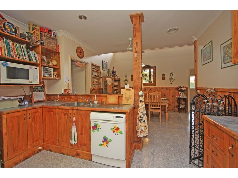 310 Felltimber Creek Road, Wodonga VIC 3690