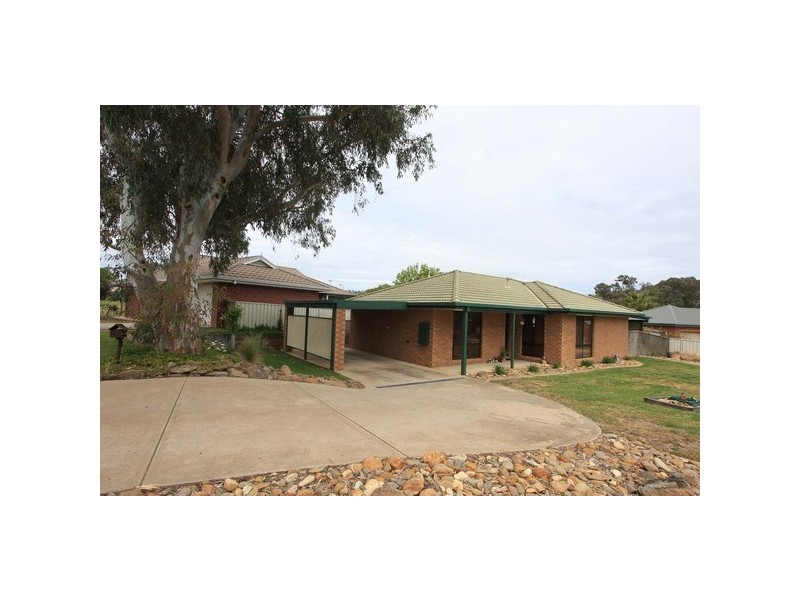 1 Indigo Close, Wodonga VIC 3690